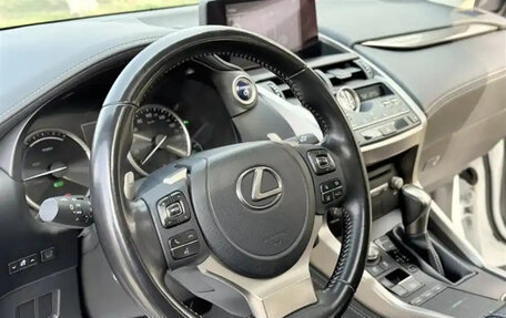 Lexus NX I, 2021 год, 3 300 000 рублей, 6 фотография
