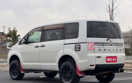 Mitsubishi Delica D:5 I, 2018 год, 2 156 000 рублей, 5 фотография