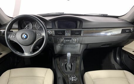 BMW 3 серия, 2011 год, 1 300 000 рублей, 7 фотография