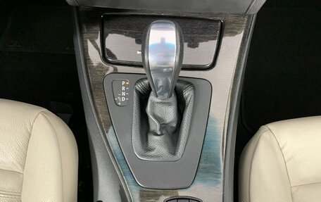 BMW 3 серия, 2011 год, 1 300 000 рублей, 13 фотография