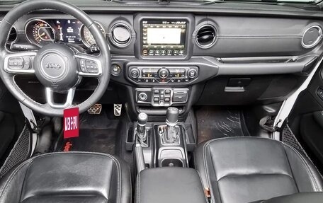 Jeep Wrangler, 2021 год, 3 980 600 рублей, 7 фотография