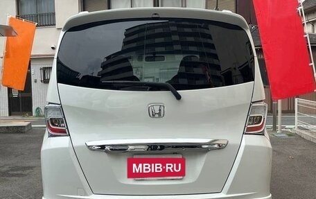 Honda Freed I, 2016 год, 836 000 рублей, 4 фотография