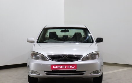 Toyota Camry V40, 2002 год, 640 000 рублей, 2 фотография