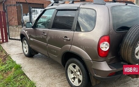 Chevrolet Niva I рестайлинг, 2014 год, 570 000 рублей, 3 фотография