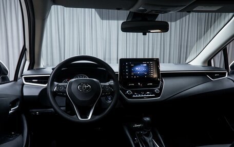 Toyota Corolla, 2022 год, 2 050 000 рублей, 8 фотография