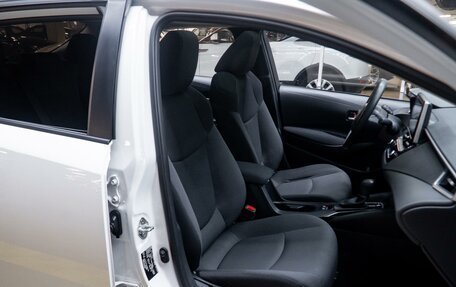 Toyota Corolla, 2022 год, 2 050 000 рублей, 10 фотография