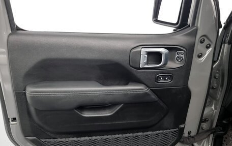 Jeep Wrangler, 2022 год, 4 345 000 рублей, 18 фотография