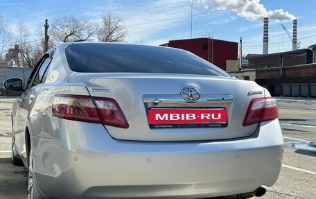 Toyota Camry, 2011 год, 1 250 000 рублей, 4 фотография