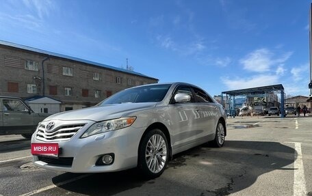 Toyota Camry, 2011 год, 1 250 000 рублей, 3 фотография