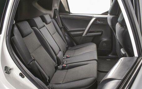 Toyota RAV4, 2017 год, 2 399 000 рублей, 7 фотография