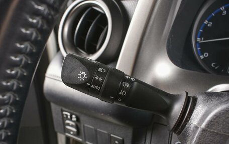 Toyota RAV4, 2017 год, 2 399 000 рублей, 18 фотография