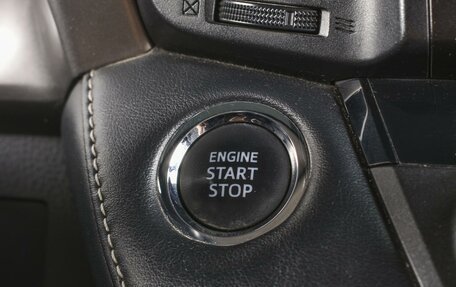 Toyota RAV4, 2017 год, 2 399 000 рублей, 16 фотография