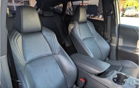 Toyota Harrier, 2021 год, 3 172 000 рублей, 20 фотография