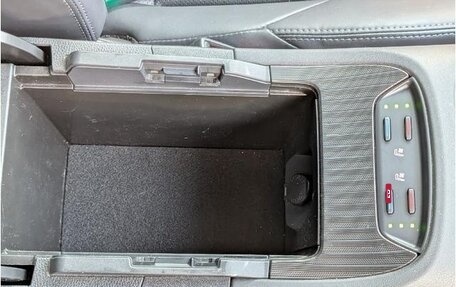 Toyota Harrier, 2021 год, 3 172 000 рублей, 26 фотография