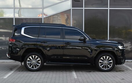 Toyota Land Cruiser, 2022 год, 12 350 000 рублей, 5 фотография
