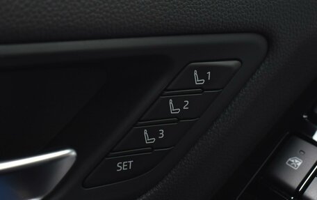 Toyota Land Cruiser, 2022 год, 12 350 000 рублей, 14 фотография