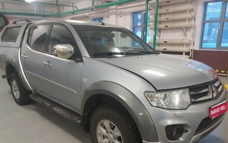 Mitsubishi L200 IV рестайлинг, 2014 год, 1 276 574 рублей, 1 фотография