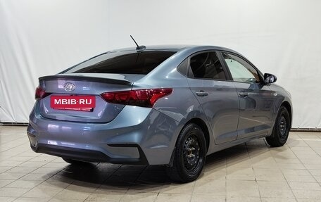 Hyundai Solaris II рестайлинг, 2017 год, 1 150 000 рублей, 5 фотография