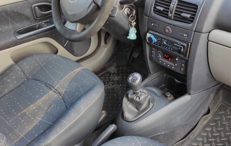 Renault Clio III, 2002 год, 410 000 рублей, 8 фотография