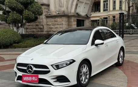 Mercedes-Benz A-Класс, 2021 год, 1 850 000 рублей, 1 фотография