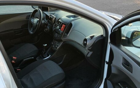 Chevrolet Aveo III, 2014 год, 730 000 рублей, 7 фотография