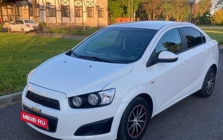 Chevrolet Aveo III, 2014 год, 730 000 рублей, 4 фотография
