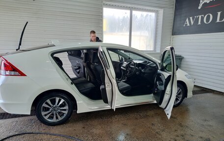 Honda Insight II рестайлинг, 2012 год, 1 350 000 рублей, 12 фотография