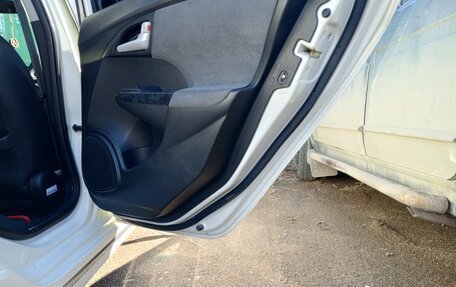 Honda Insight II рестайлинг, 2012 год, 1 350 000 рублей, 17 фотография