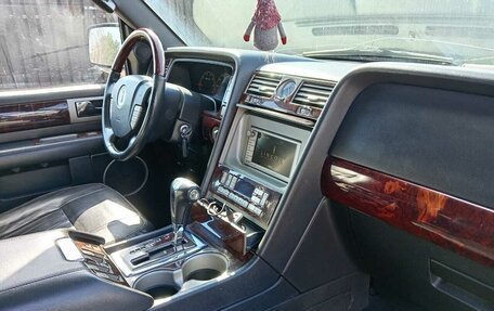 Lincoln Navigator, 2006 год, 1 400 000 рублей, 6 фотография