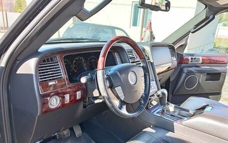 Lincoln Navigator, 2006 год, 1 400 000 рублей, 12 фотография