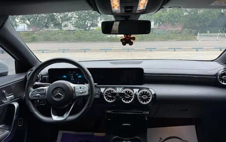 Mercedes-Benz A-Класс, 2021 год, 1 850 000 рублей, 6 фотография