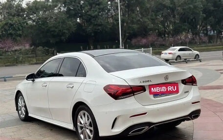 Mercedes-Benz A-Класс, 2021 год, 1 850 000 рублей, 14 фотография
