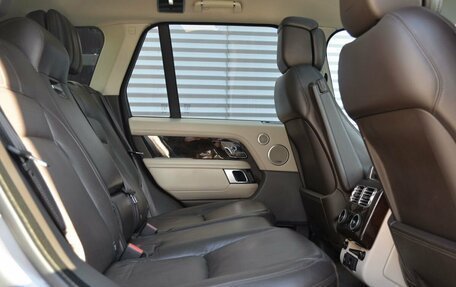 Land Rover Range Rover IV рестайлинг, 2020 год, 7 090 000 рублей, 32 фотография