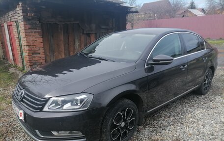 Volkswagen Passat B7, 2011 год, 900 000 рублей, 3 фотография