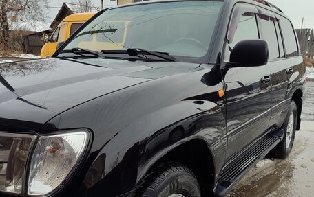 Toyota Land Cruiser 100 рестайлинг 2, 2004 год, 1 850 000 рублей, 3 фотография