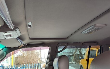 Toyota Land Cruiser 100 рестайлинг 2, 2004 год, 1 850 000 рублей, 5 фотография