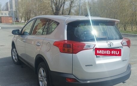 Toyota RAV4, 2013 год, 2 150 000 рублей, 6 фотография