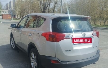 Toyota RAV4, 2013 год, 2 150 000 рублей, 7 фотография