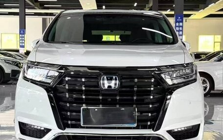 Honda Elysion, 2022 год, 3 360 000 рублей, 2 фотография