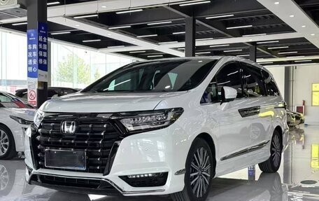 Honda Elysion, 2022 год, 3 360 000 рублей, 3 фотография