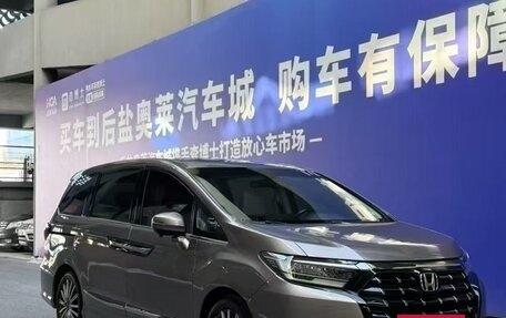 Honda Elysion, 2022 год, 2 980 000 рублей, 3 фотография