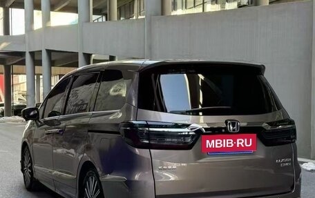 Honda Elysion, 2022 год, 2 980 000 рублей, 5 фотография