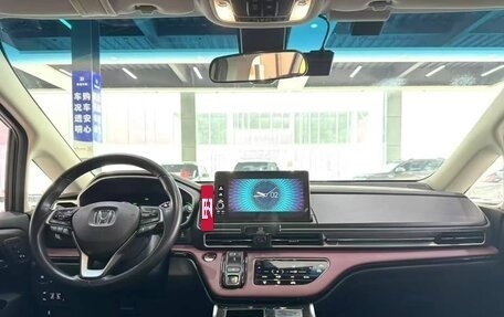 Honda Elysion, 2022 год, 3 360 000 рублей, 7 фотография