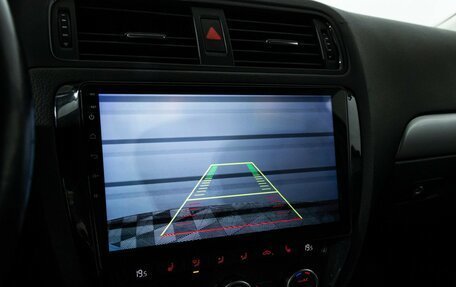 Volkswagen Jetta VI, 2012 год, 899 777 рублей, 16 фотография