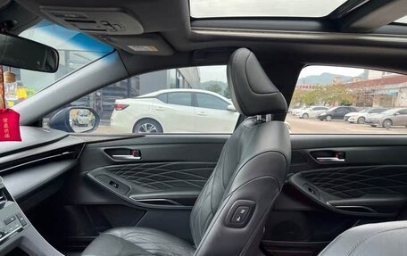 Toyota Avalon, 2022 год, 2 399 000 рублей, 11 фотография