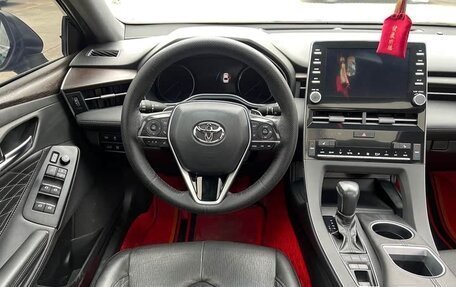 Toyota Avalon, 2022 год, 2 399 000 рублей, 12 фотография
