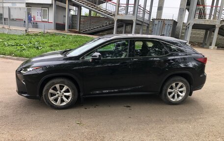 Lexus RX IV рестайлинг, 2017 год, 4 100 000 рублей, 3 фотография