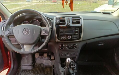 Renault Sandero II рестайлинг, 2016 год, 950 000 рублей, 14 фотография