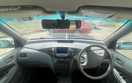 Toyota Prius IV XW50, 1998 год, 470 000 рублей, 7 фотография