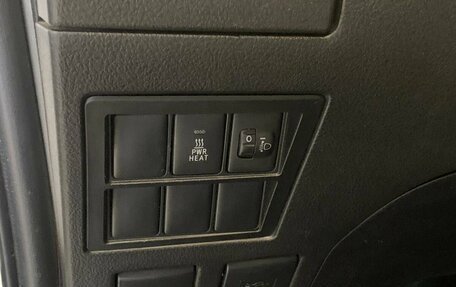 Toyota Hilux VIII, 2015 год, 2 400 000 рублей, 20 фотография